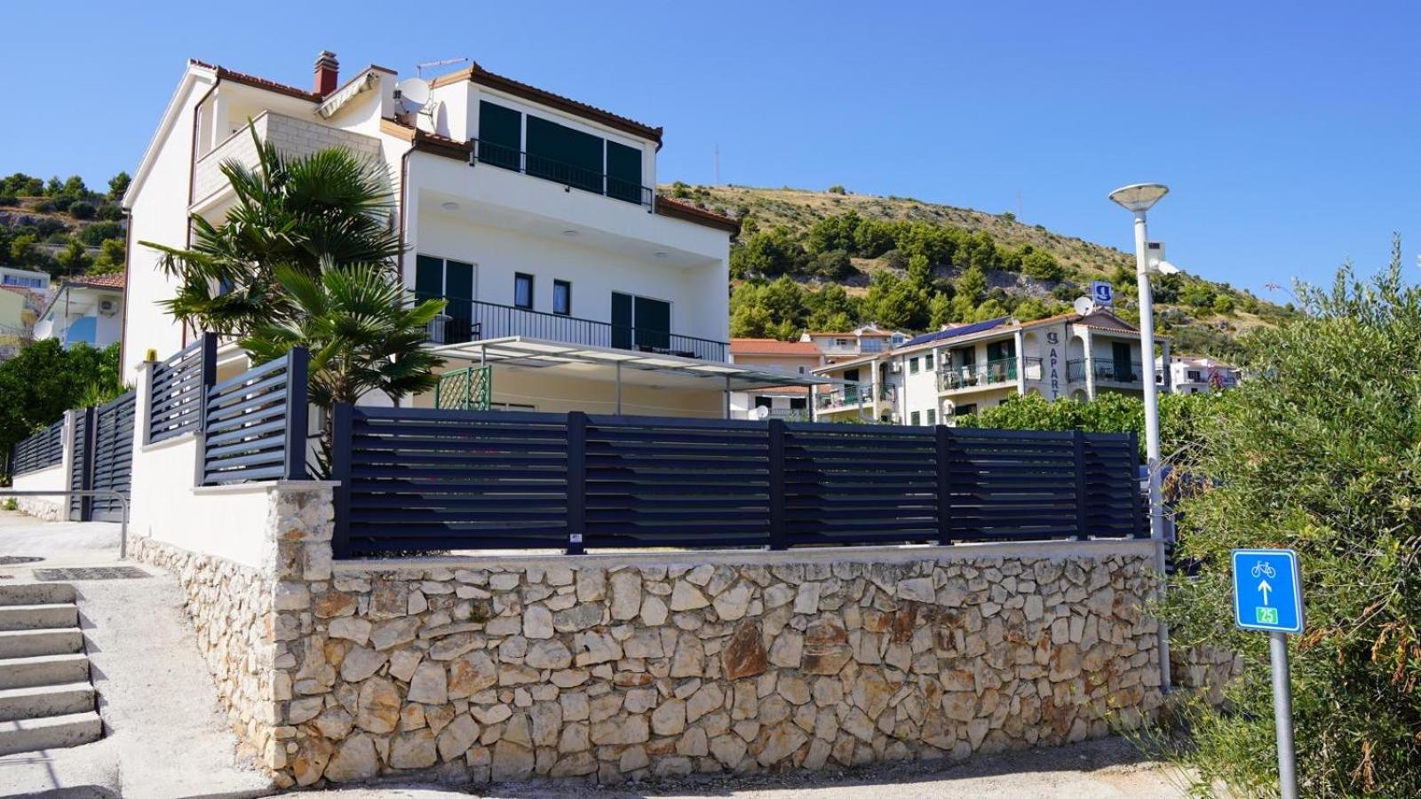 Holiday Home Sisko Trogir Luaran gambar